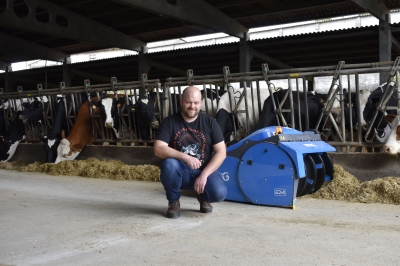 Primer arrimador de comida robotizado entregado en Galicia
